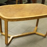 887 3280 COFFEE TABLE